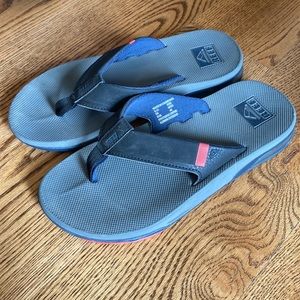 Reef flip flops with bottle opener